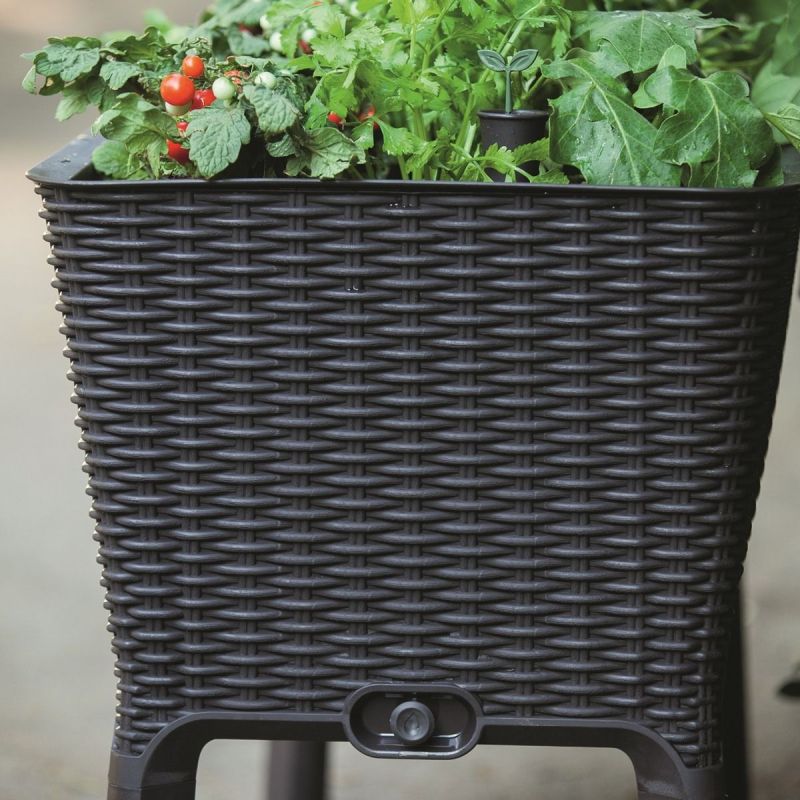 Ghiveci maro Keter Easy Grow 120 L