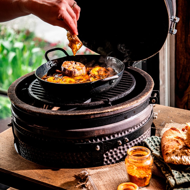 Tigaie cu 2 manere din otel carbon 24 cm Forged ESFRYPAN2H24