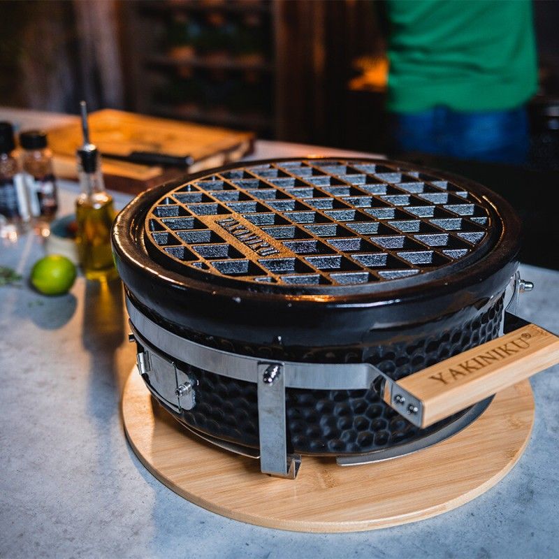 Grila din fonta pentru gratar rotund YAKINIKU Shichirin 800761
